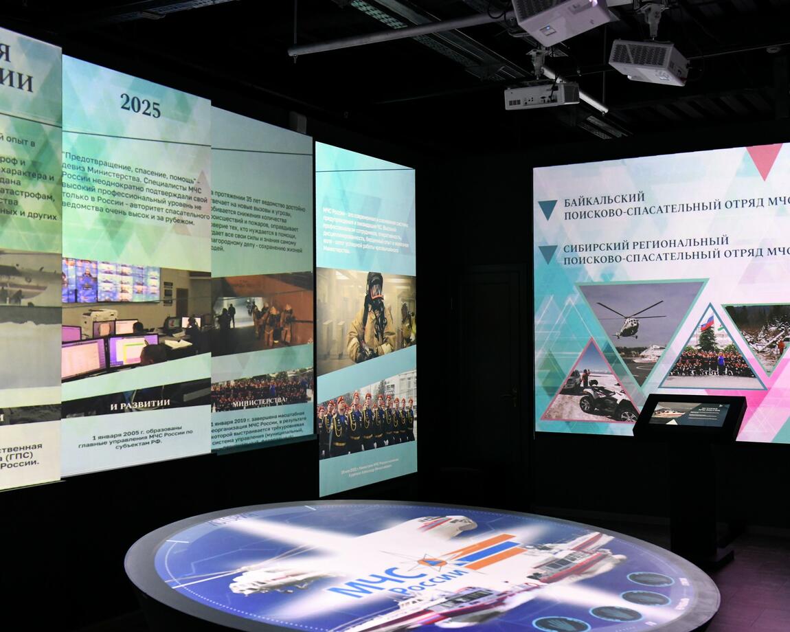 5 декабря в Новосибирске откроется выставка, посвященная 35-летию МЧС России.