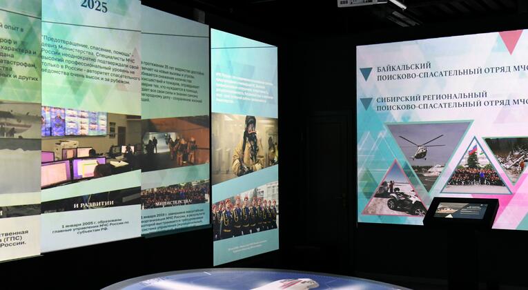 5 декабря в Новосибирске откроется выставка, посвященная 35-летию МЧС России.