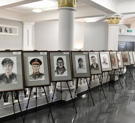 Четвёртый этап выставки «Героев родные глаза» проходит в историческом парке «Россия – Моя история»