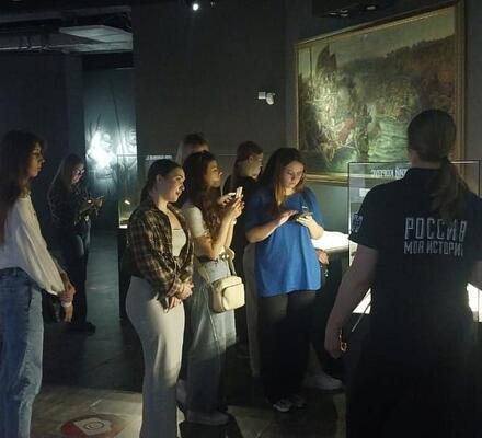 Студенты из Донецкой Народной Республики посетили исторический парк в рамках стажировки, организованной совместно с СибУПК.