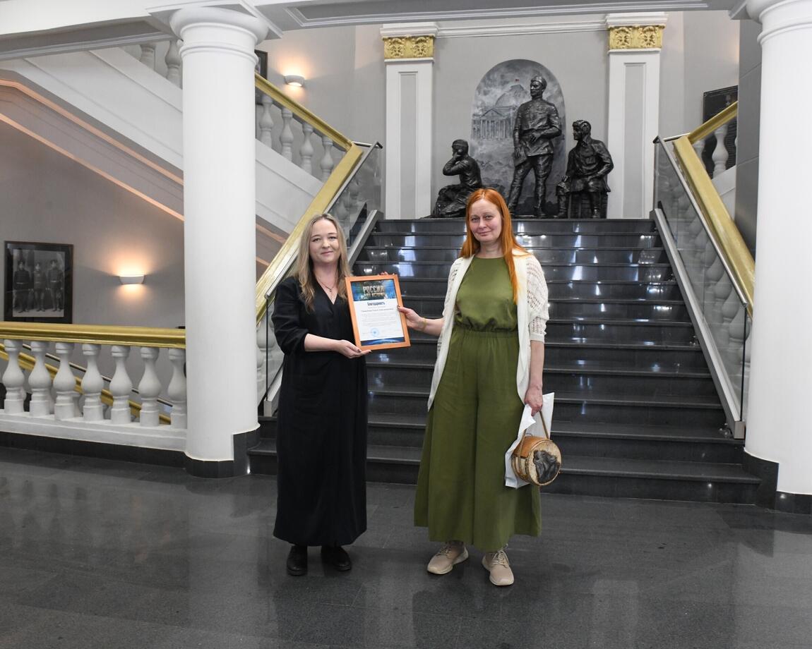 Cостоялось открытие выставки Олеси Зориной «Интересные люди глазами художника»