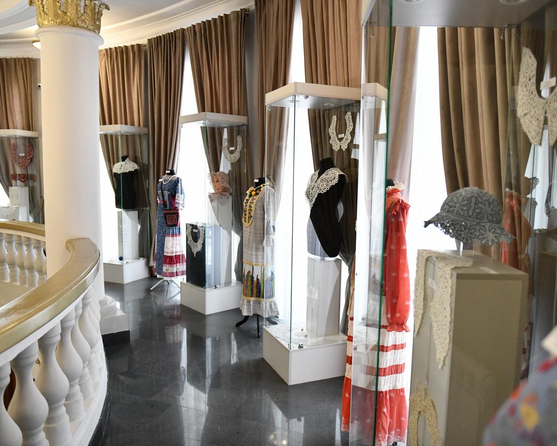 Выставка клубного формирования «А.Р.Т. Берегиня» «Кружев дивное плетение»